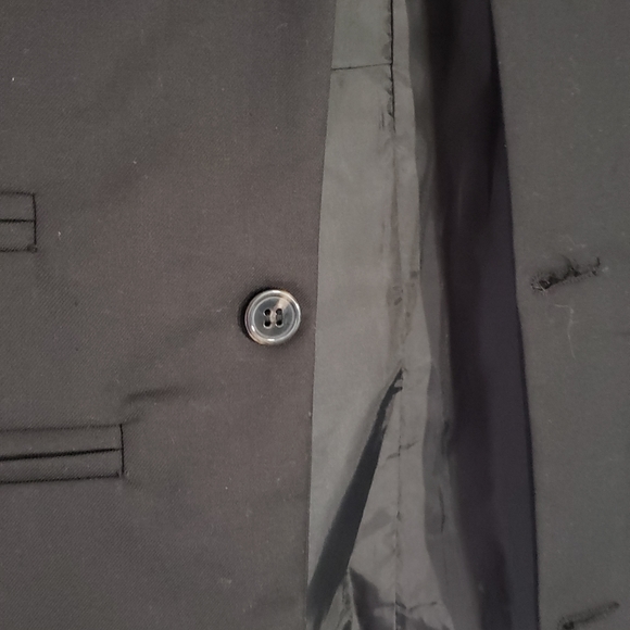 Men's Vest - Picture 3 of 6